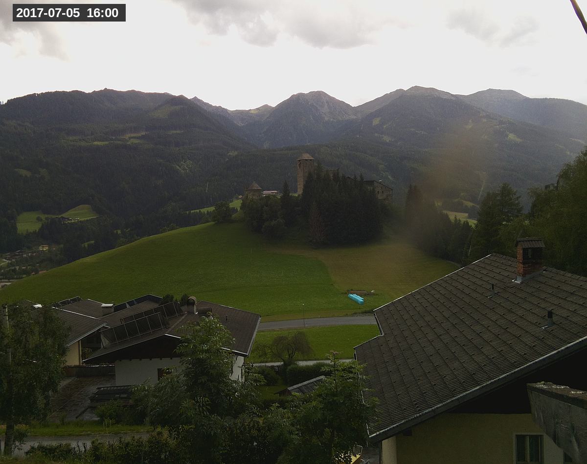 Webcam Burg Heinfels, 2017-07-05 16:00 Uhr