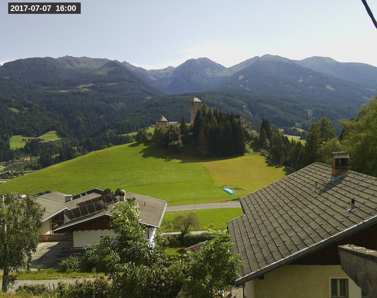 Webcam Burg Heinfels, 2017-07-07 16:00 Uhr