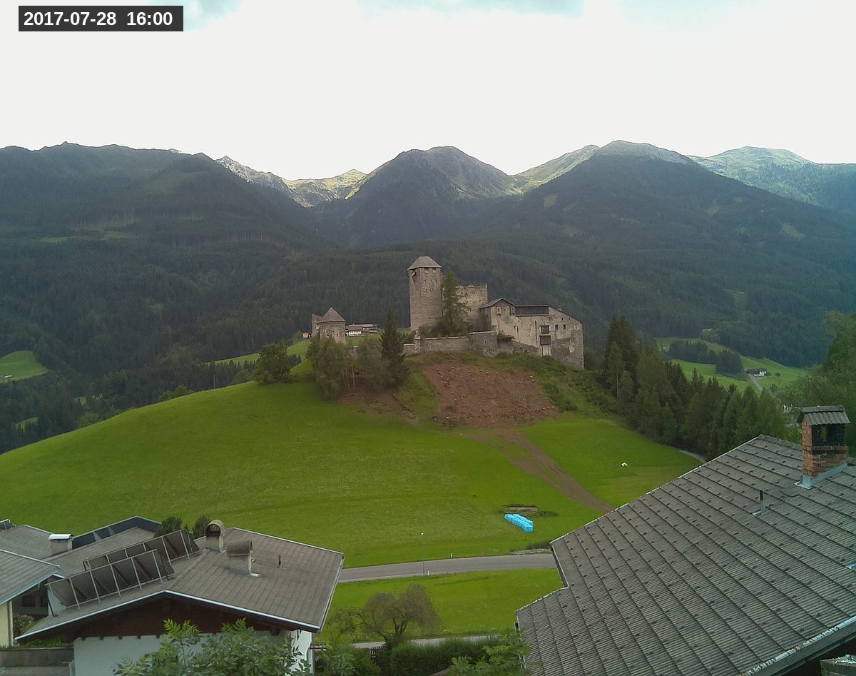 Webcam Burg Heinfels, 2017-07-28 16:00 Uhr