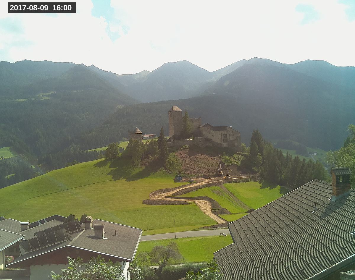 Webcam Burg Heinfels, 2017-08-09 16:00 Uhr