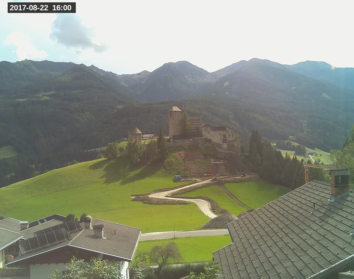 Webcam Burg Heinfels, 2017-08-22 16:00 Uhr