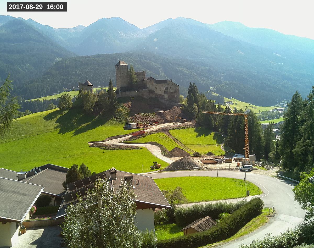Webcam Burg Heinfels, 2017-08-29 16:00 Uhr
