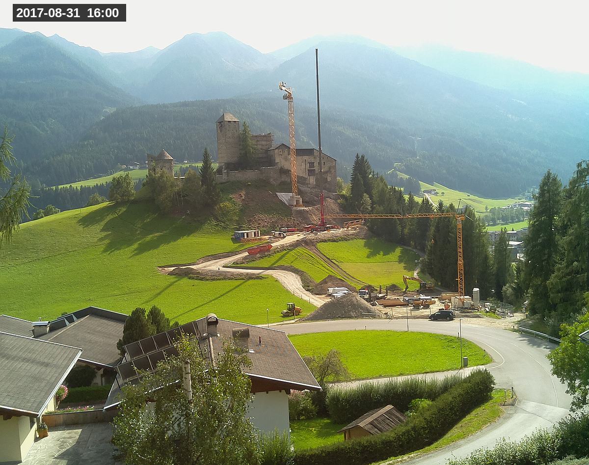 Webcam Burg Heinfels, 2017-08-31 16:00 Uhr