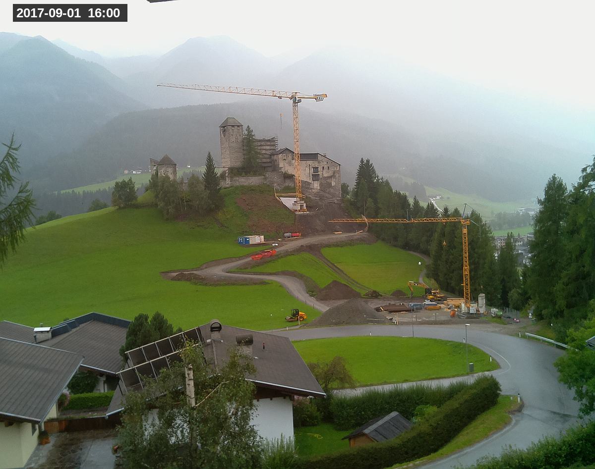 Webcam Burg Heinfels, 2017-09-01 16:00 Uhr