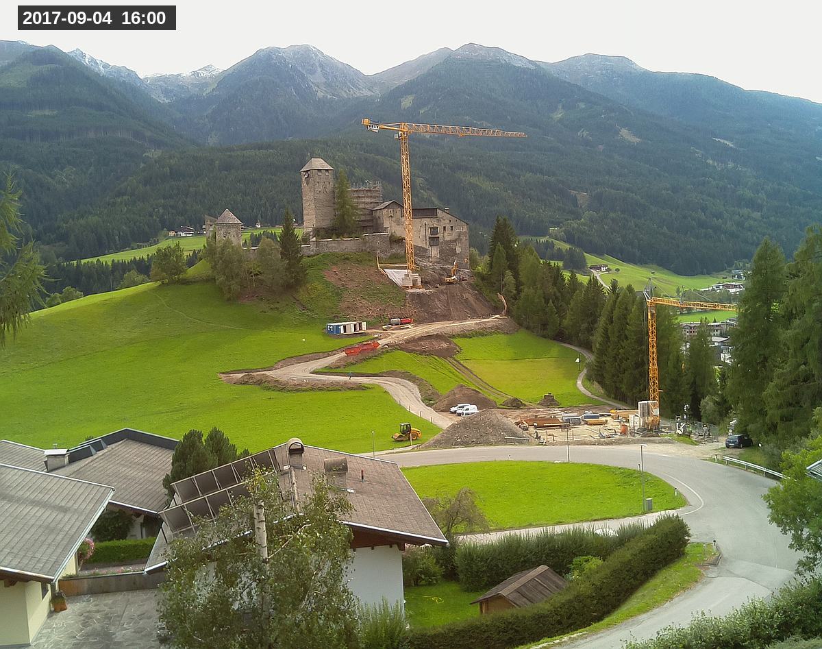 Webcam Burg Heinfels, 2017-09-04 16:00 Uhr