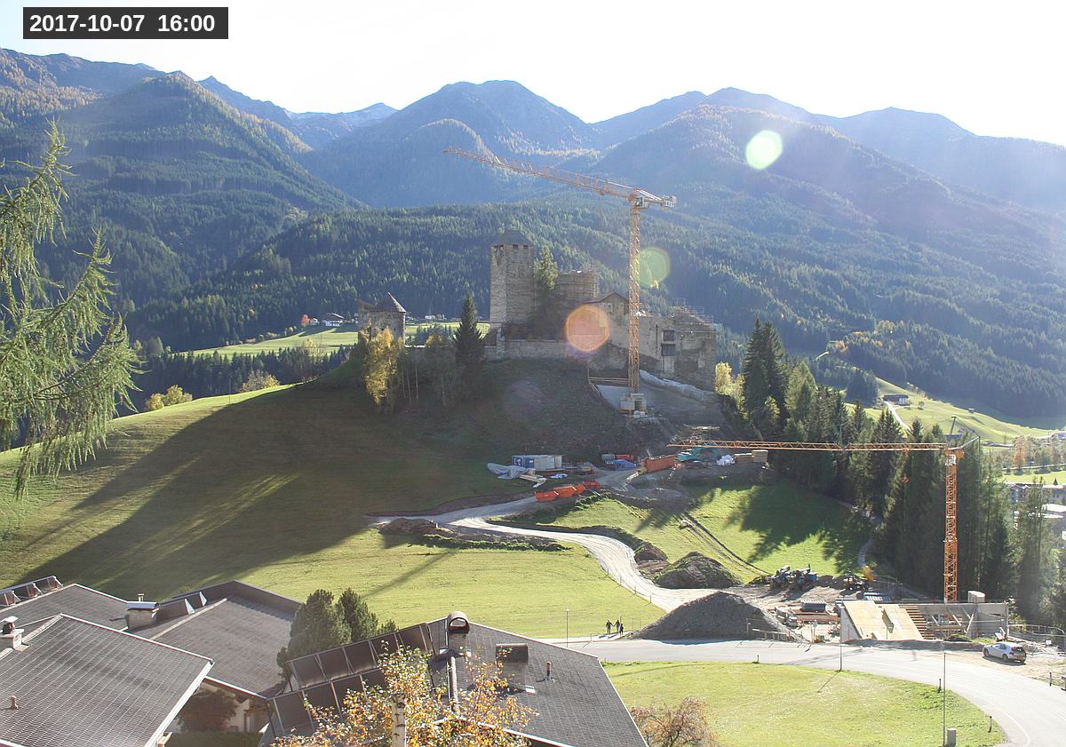 Webcam Burg Heinfels, 2017-10-07 16:00 Uhr