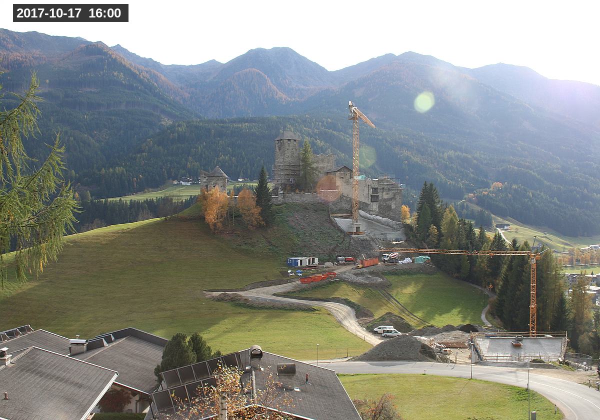 Webcam Burg Heinfels, 2017-10-17 16:00 Uhr