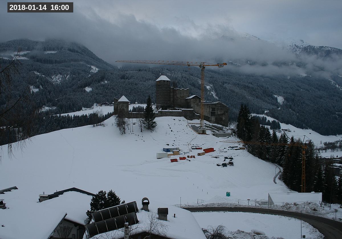 Webcam Burg Heinfels, 2018-01-14 16:00 Uhr