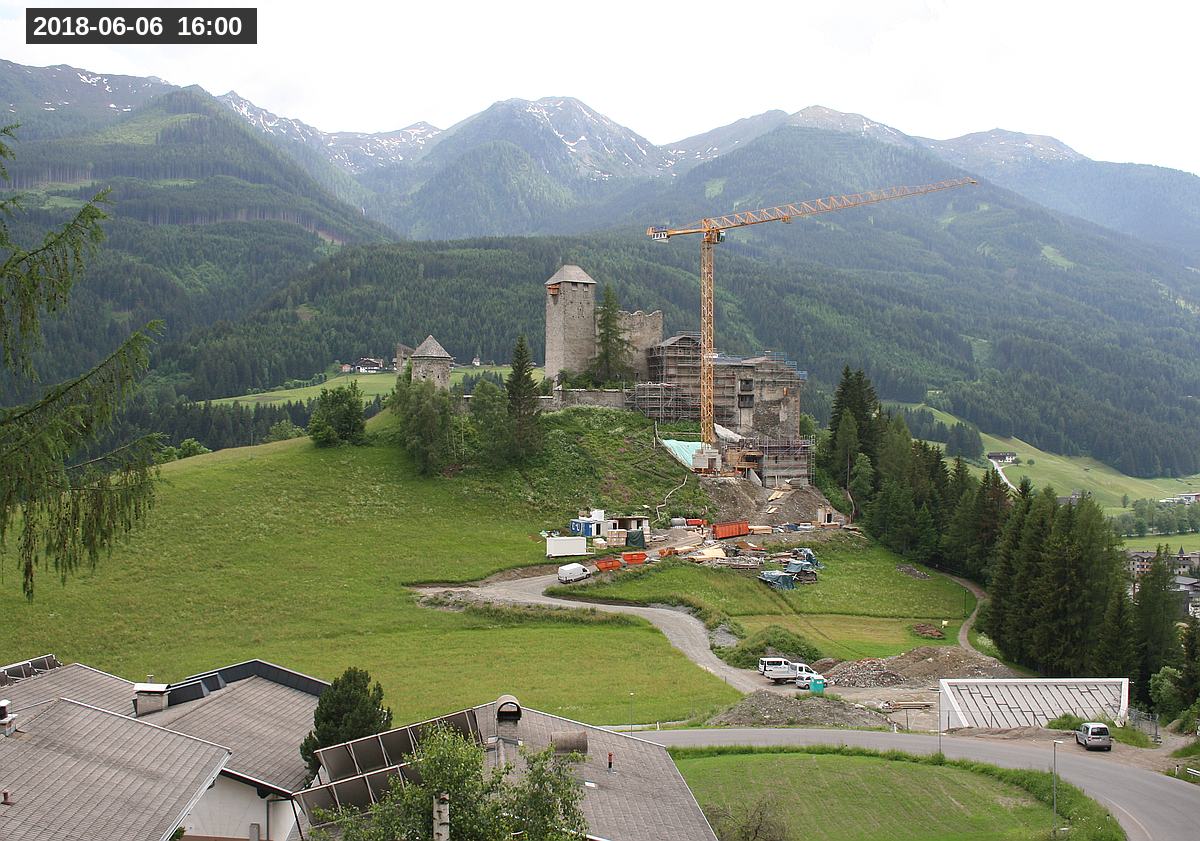 Webcam Burg Heinfels, 2018-06-06 16:00 Uhr