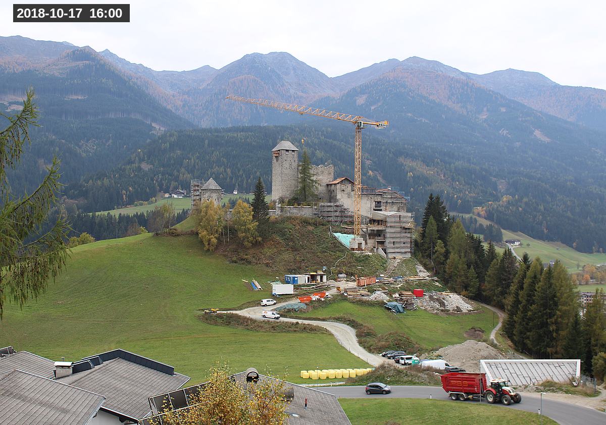 Webcam Burg Heinfels, 2018-10-17 16:00 Uhr