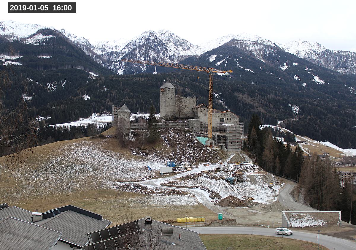 Webcam Burg Heinfels, 2019-01-05 16:00 Uhr