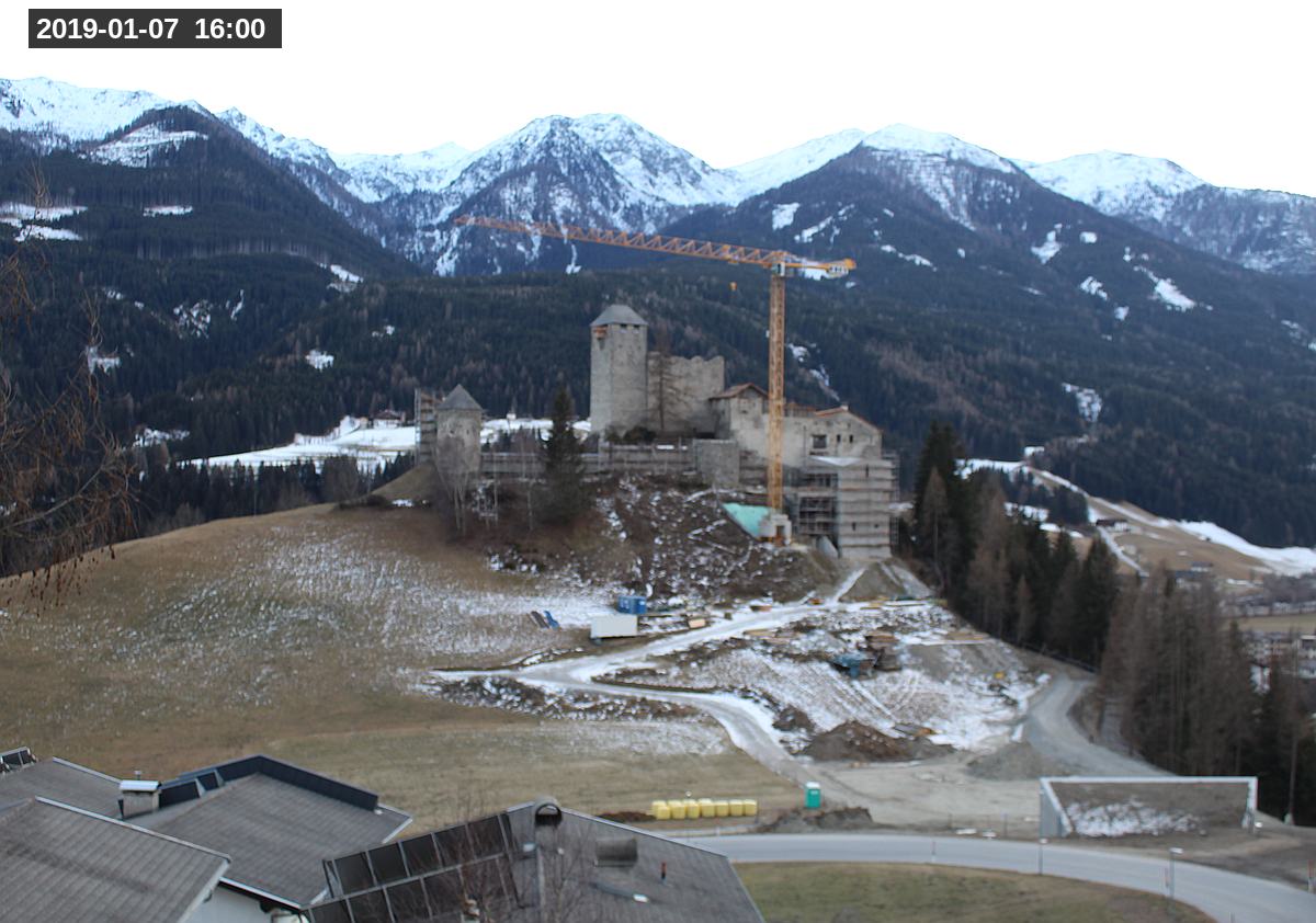 Webcam Burg Heinfels, 2019-01-07 16:00 Uhr