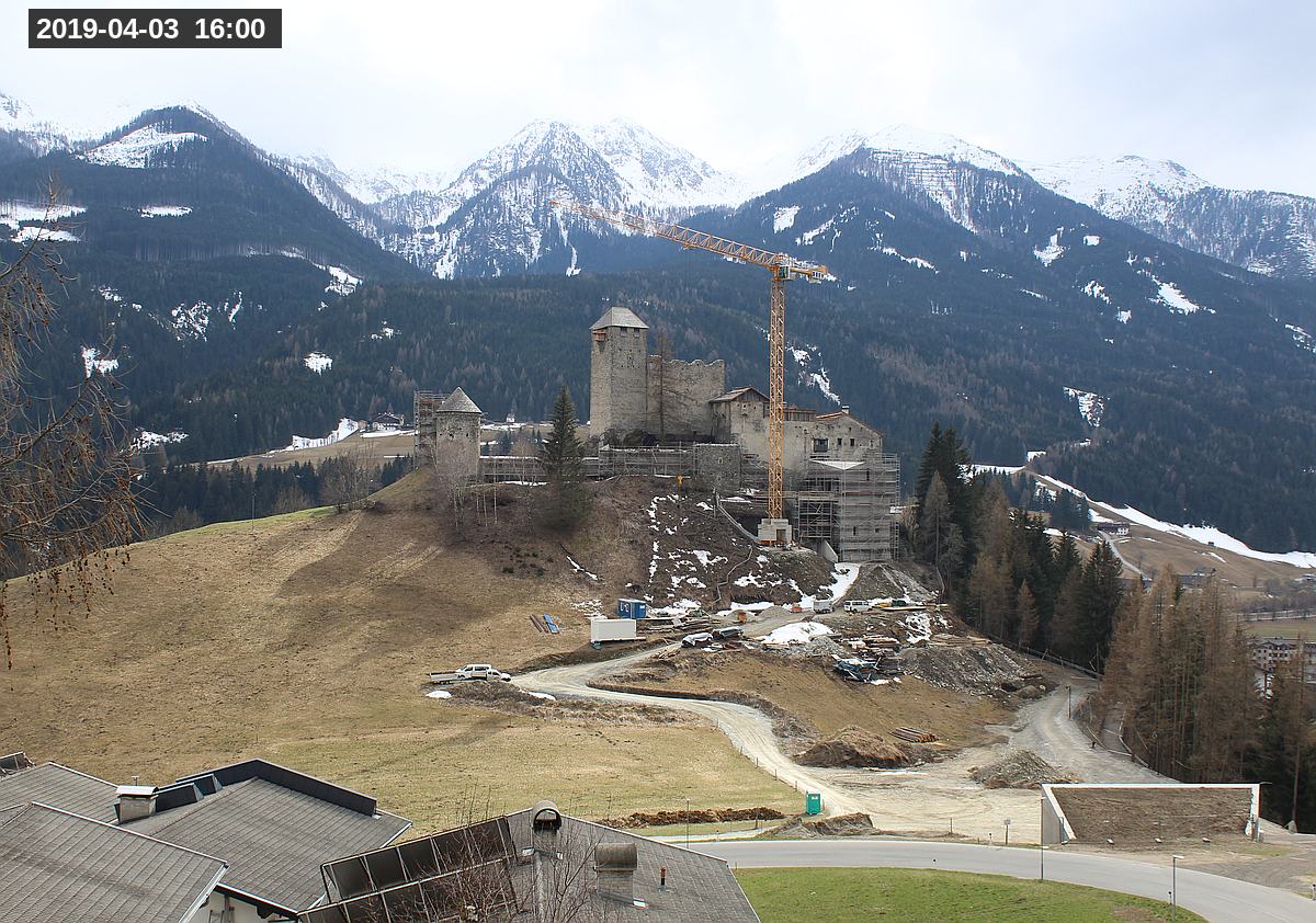 Webcam Burg Heinfels, 2019-04-03 16:00 Uhr