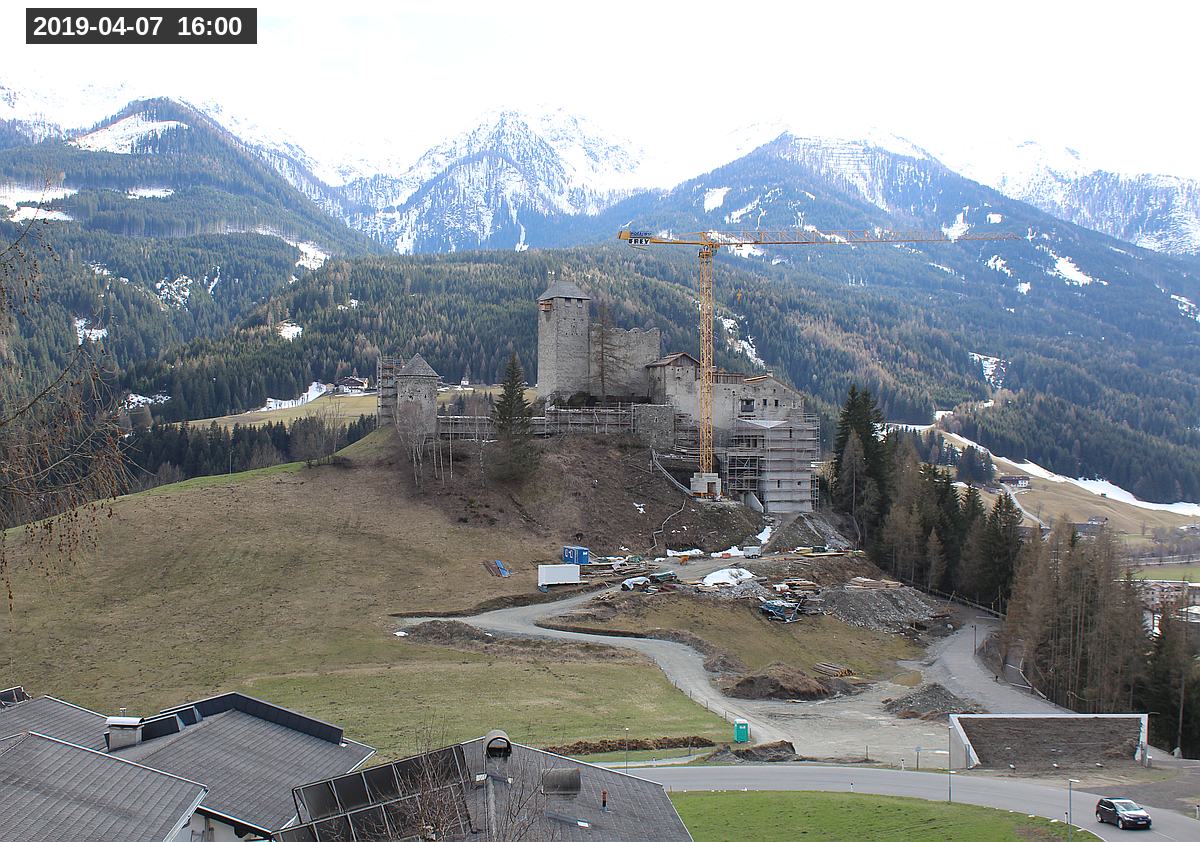 Webcam Burg Heinfels, 2019-04-07 16:00 Uhr