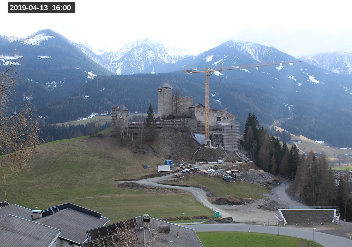 Webcam Burg Heinfels, 2019-04-13 16:00 Uhr