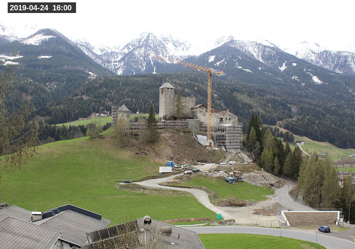 Webcam Burg Heinfels, 2019-04-24 16:00 Uhr