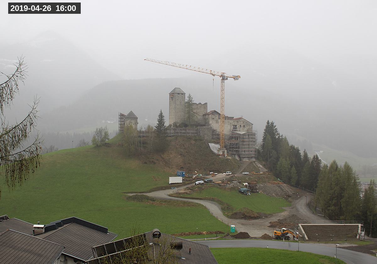 Webcam Burg Heinfels, 2019-04-26 16:00 Uhr