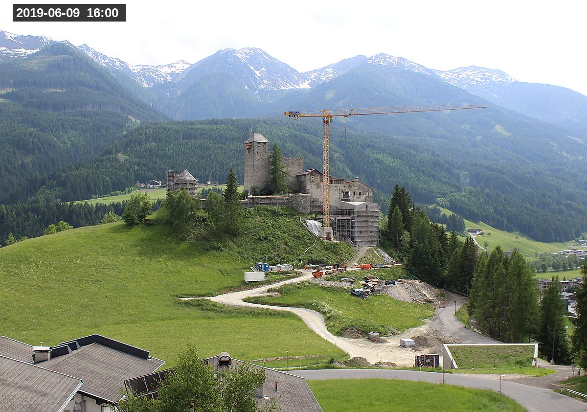 Webcam Burg Heinfels, 2019-06-09 16:00 Uhr
