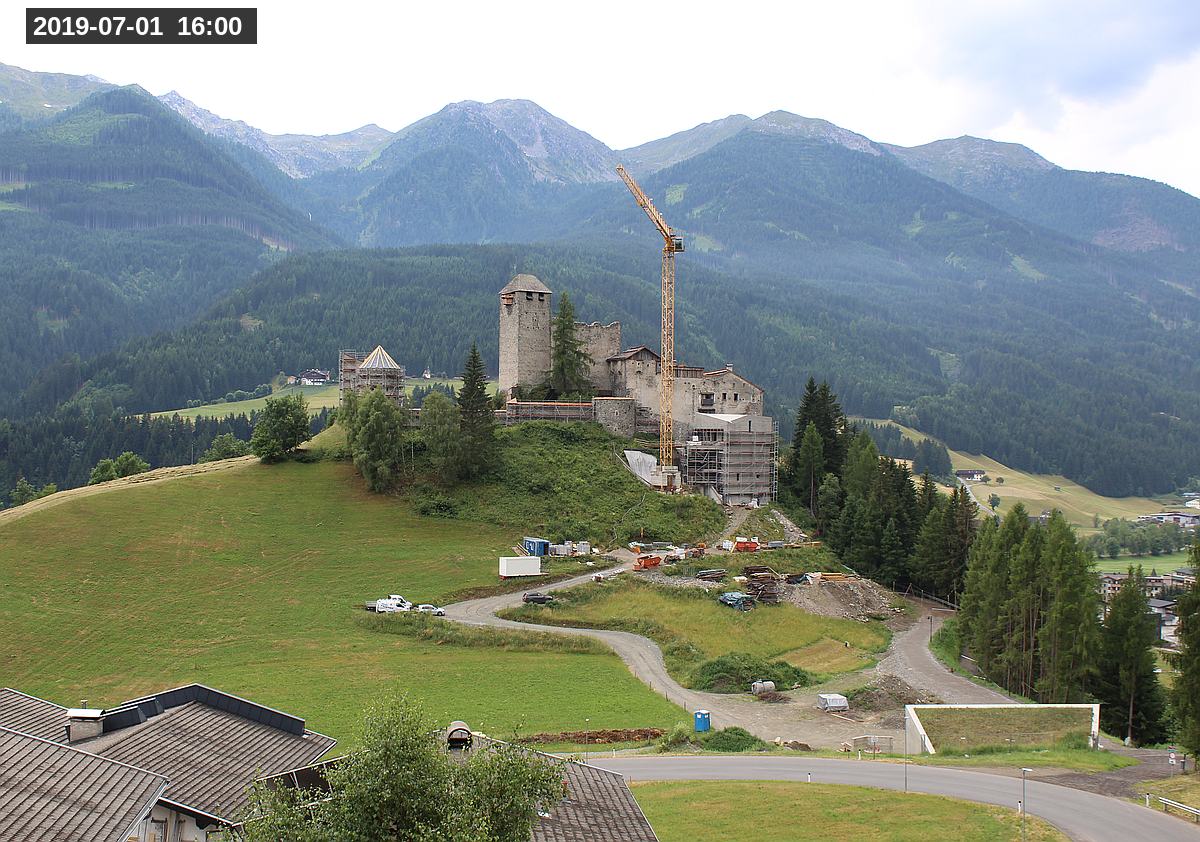 Webcam Burg Heinfels, 2019-07-01 16:00 Uhr