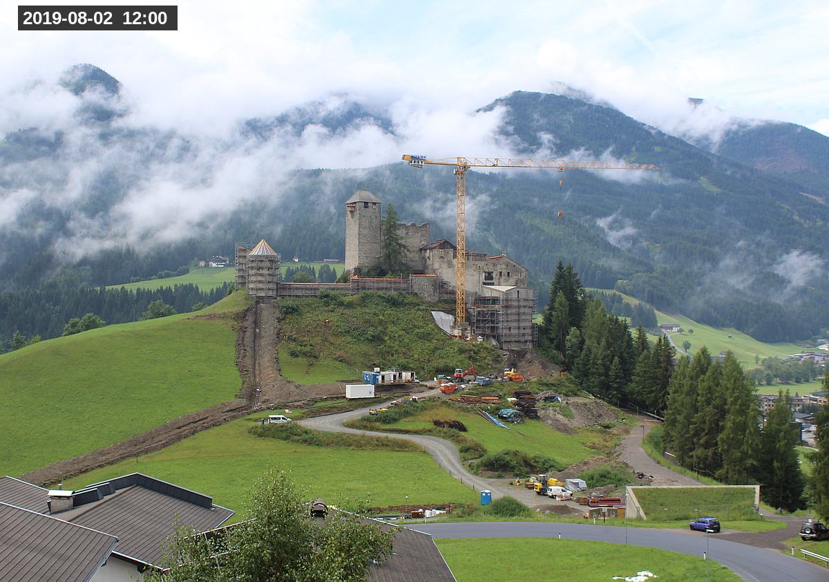 Webcam Burg Heinfels, 2019-08-02 12:00 Uhr