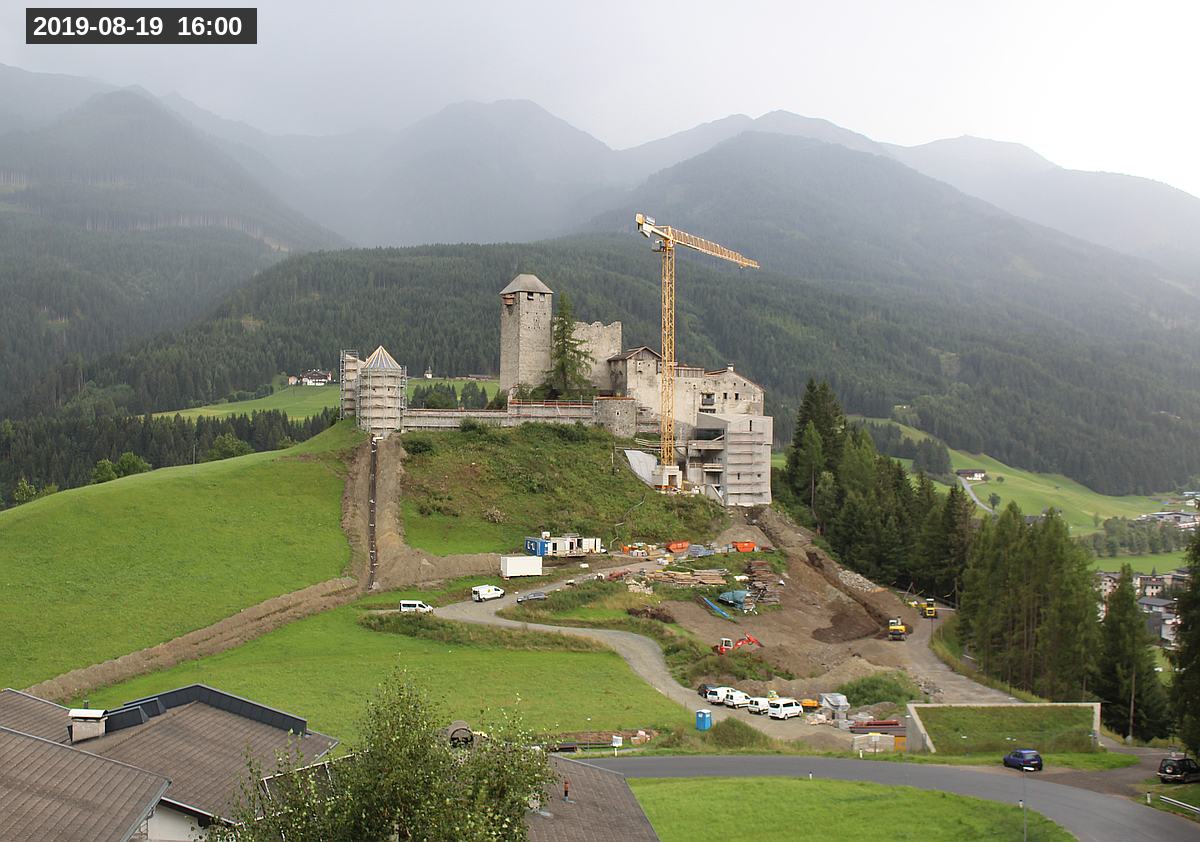 Webcam Burg Heinfels, 2019-08-19 16:00 Uhr
