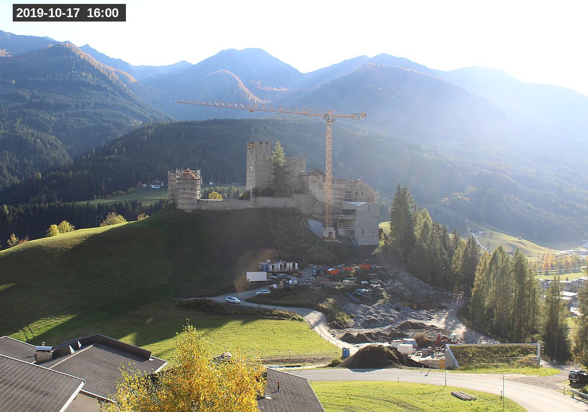 Webcam Burg Heinfels, 2019-10-17 16:00 Uhr