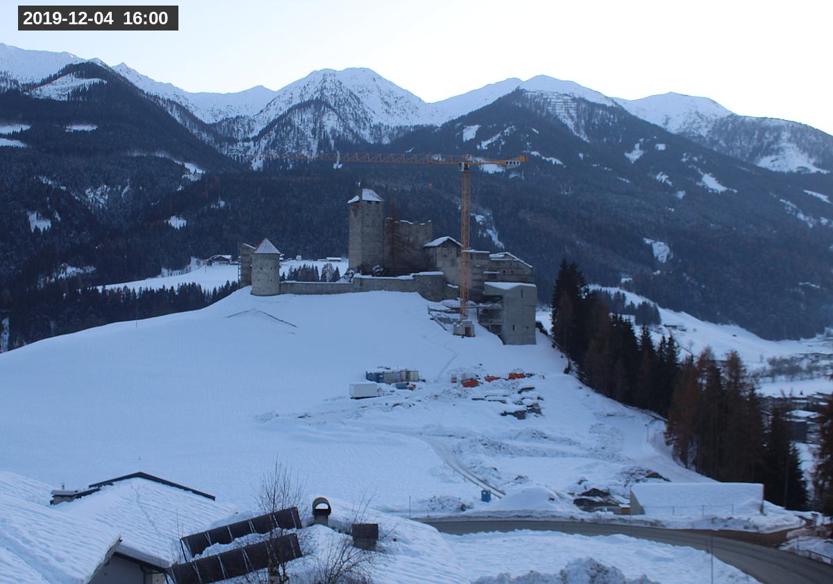 Webcam Burg Heinfels, 2019-12-04 16:00 Uhr