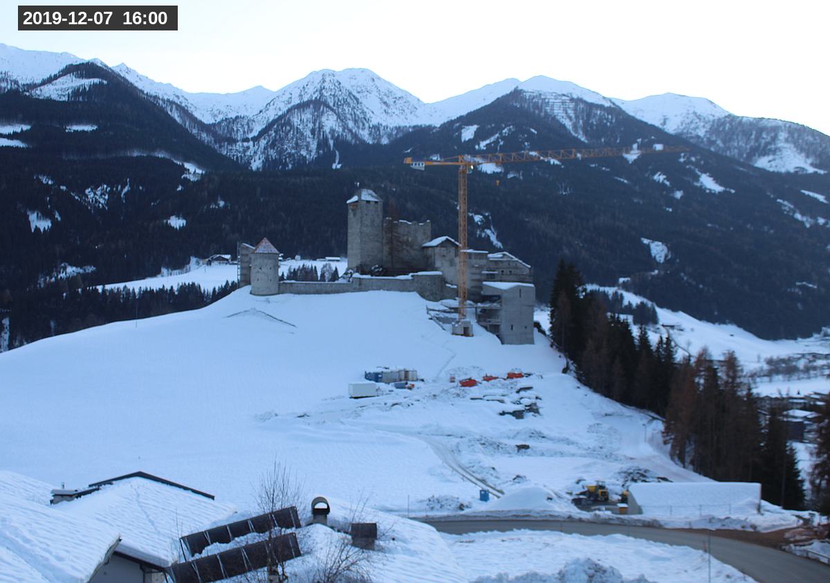 Webcam Burg Heinfels, 2019-12-07 16:00 Uhr