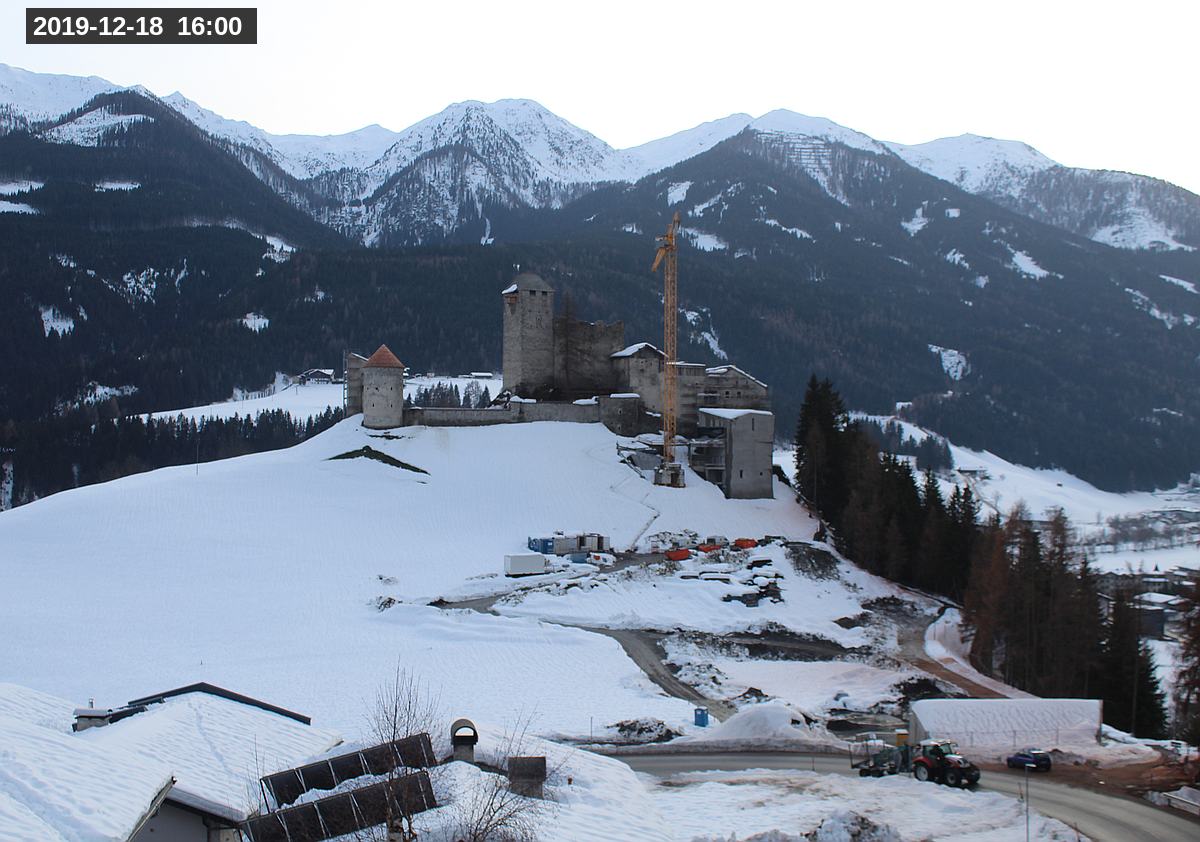 Webcam Burg Heinfels, 2019-12-18 16:00 Uhr