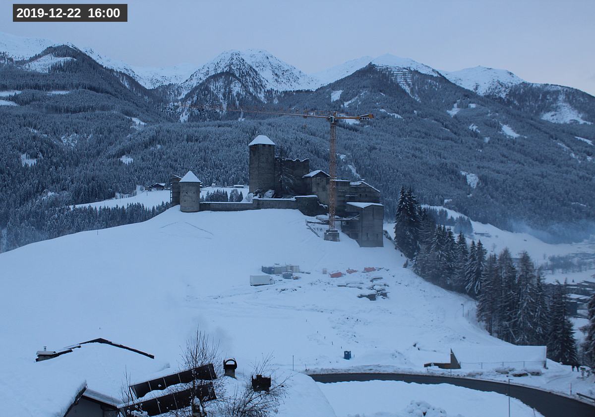 Webcam Burg Heinfels, 2019-12-22 16:00 Uhr