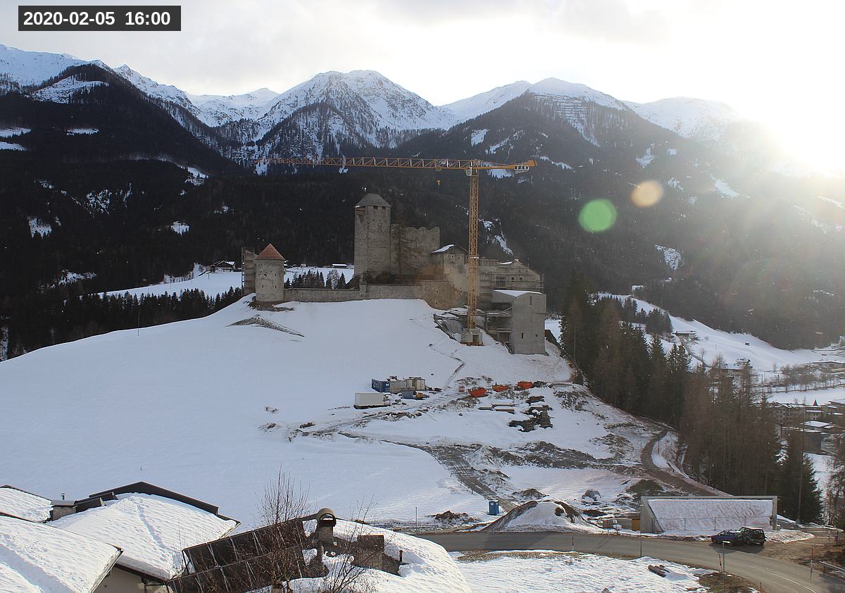 Webcam Burg Heinfels, 2020-02-05 16:00 Uhr