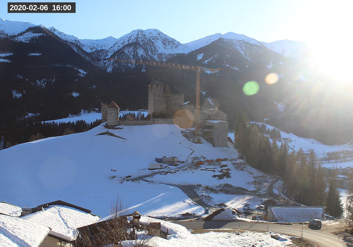 Webcam Burg Heinfels, 2020-02-06 16:00 Uhr