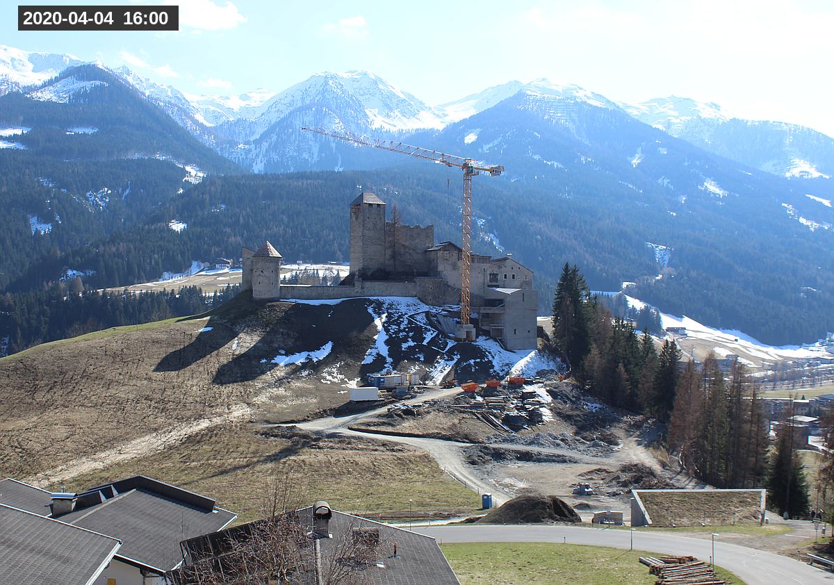 Webcam Burg Heinfels, 2020-04-04 16:00 Uhr