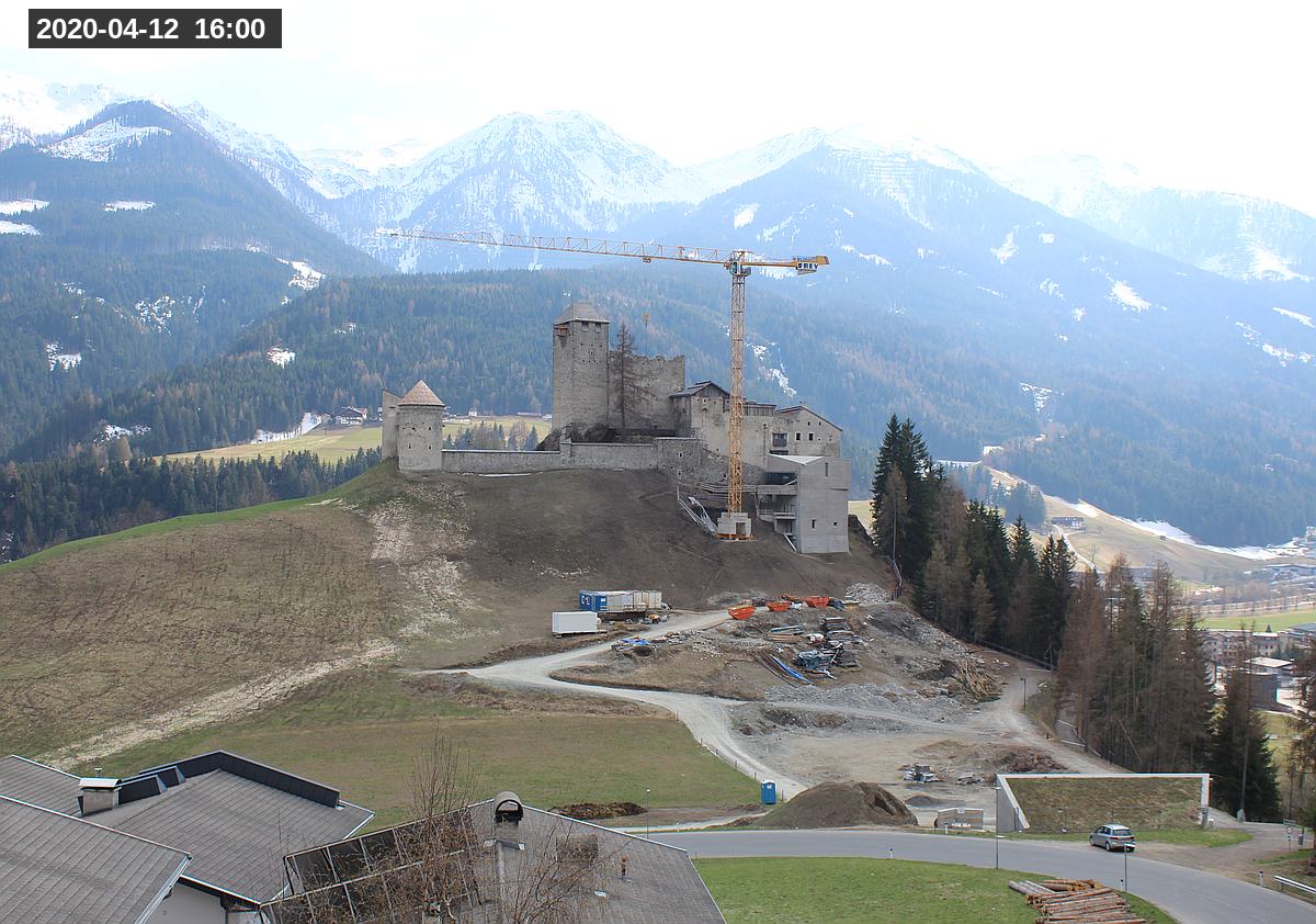 Webcam Burg Heinfels, 2020-04-12 16:00 Uhr
