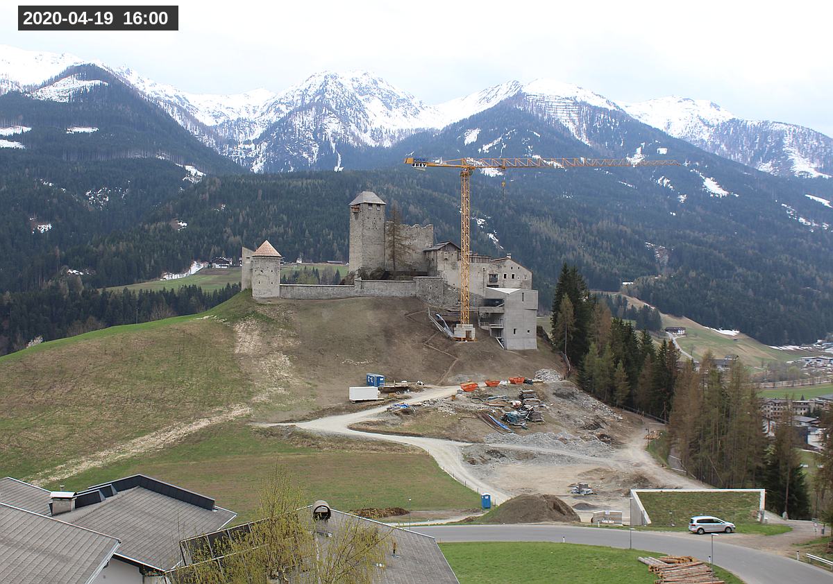 Webcam Burg Heinfels, 2020-04-19 16:00 Uhr