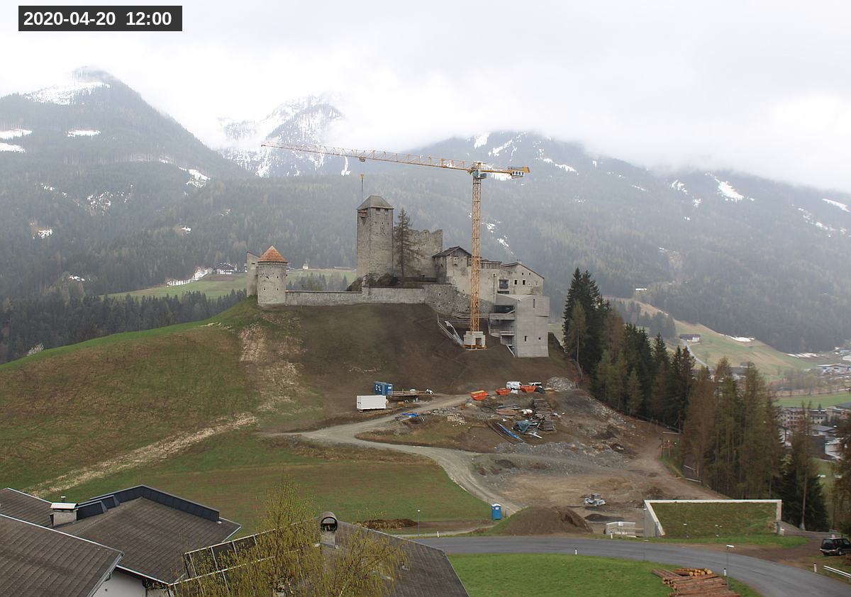 Webcam Burg Heinfels, 2020-04-20 12:00 Uhr
