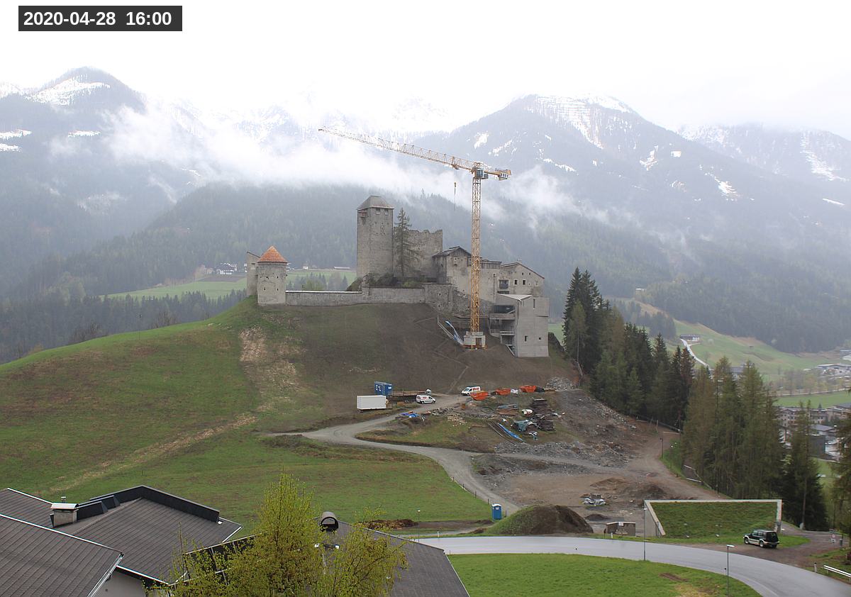 Webcam Burg Heinfels, 2020-04-28 16:00 Uhr