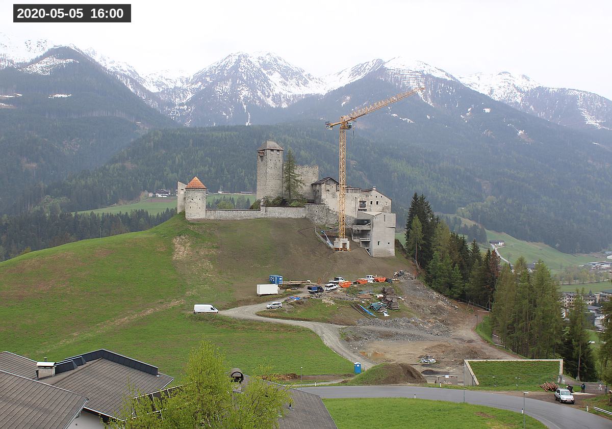 Webcam Burg Heinfels, 2020-05-05 16:00 Uhr