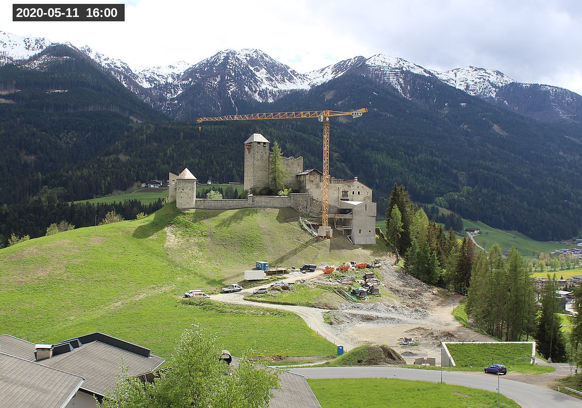 Webcam Burg Heinfels, 2020-05-11 16:00 Uhr