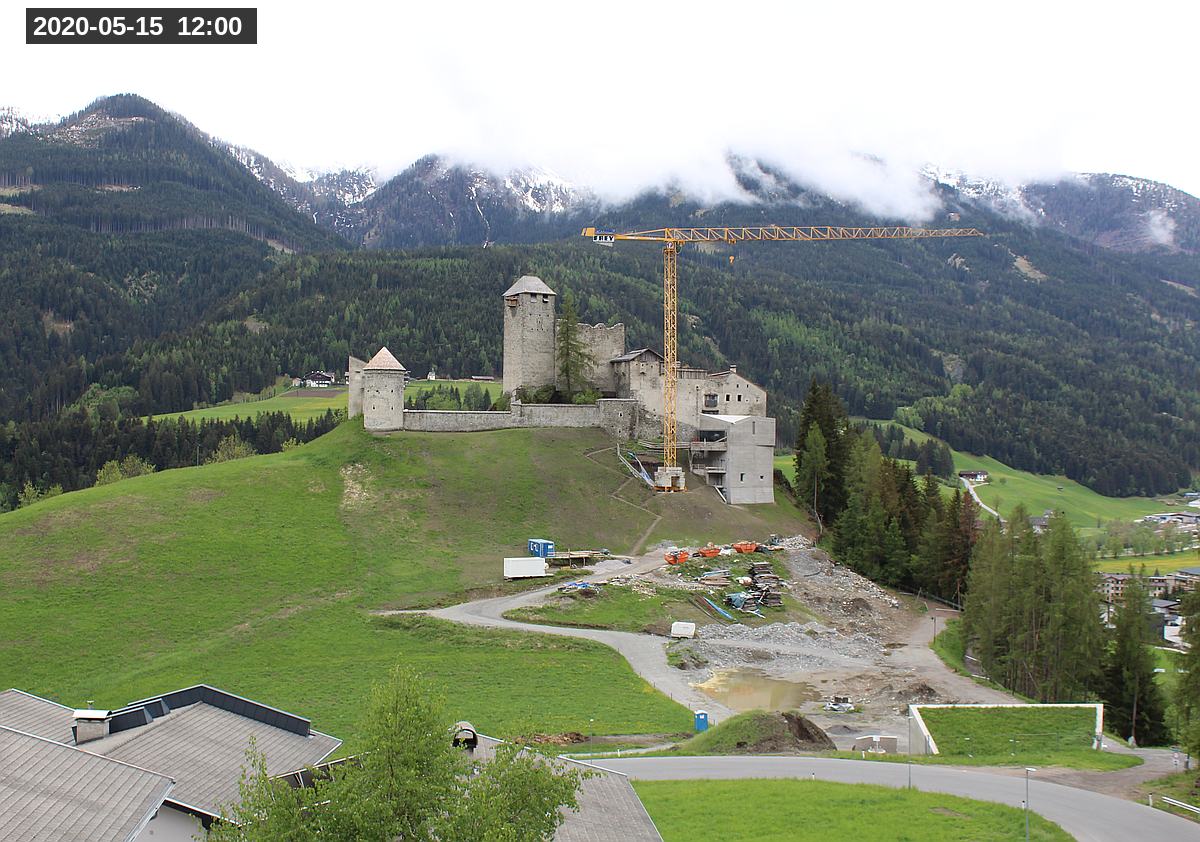 Webcam Burg Heinfels, 2020-05-15 12:00 Uhr
