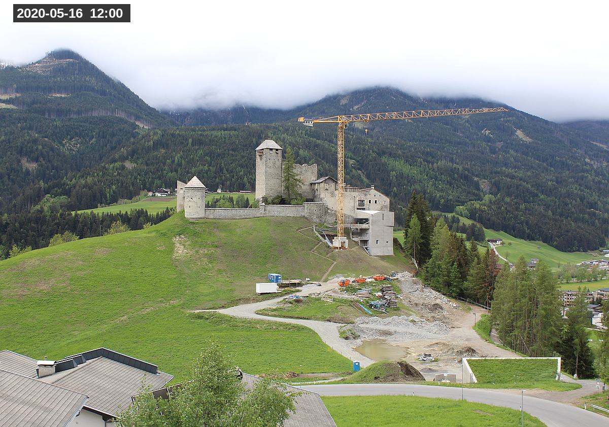 Webcam Burg Heinfels, 2020-05-16 12:00 Uhr