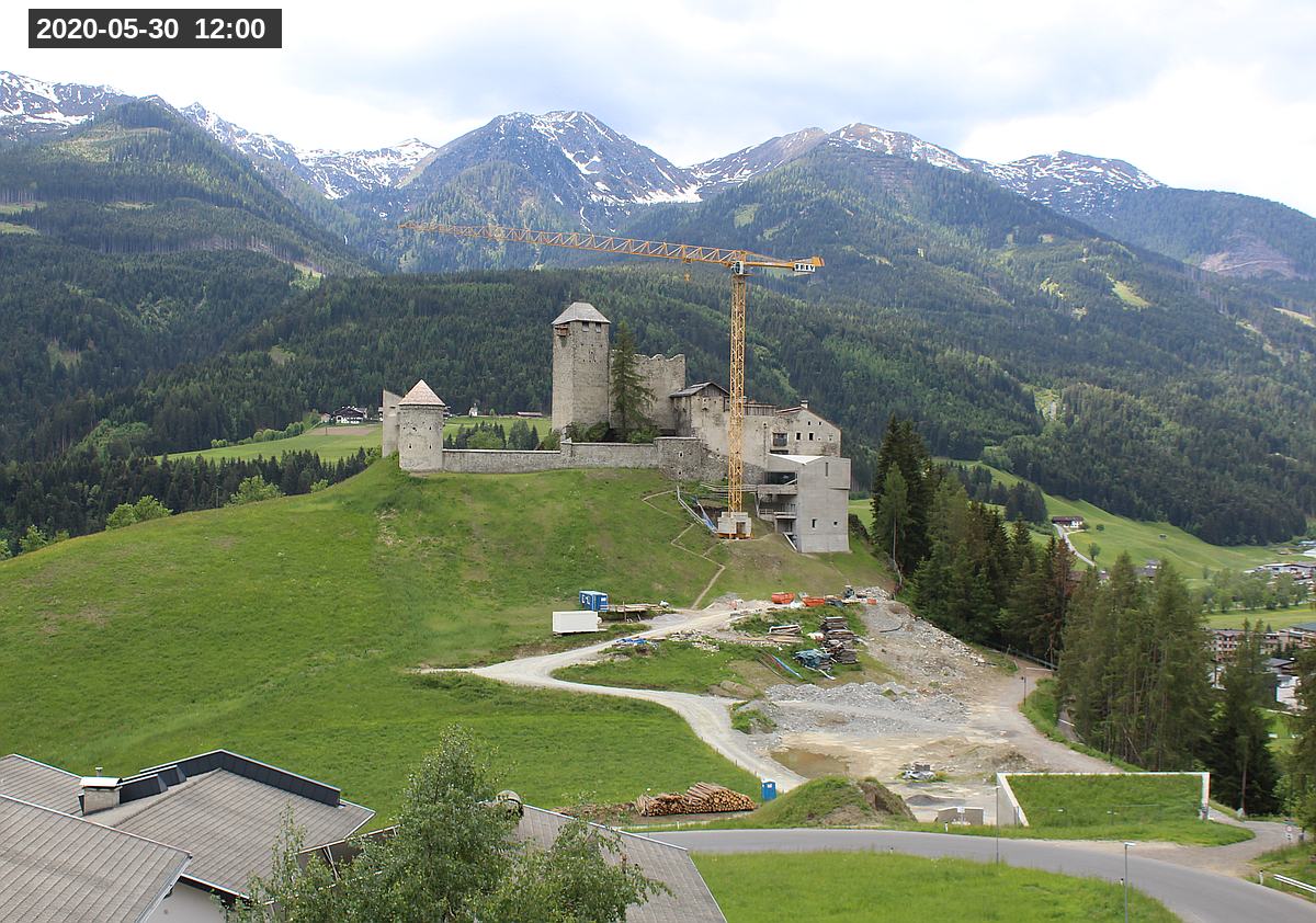 Webcam Burg Heinfels, 2020-05-30 12:00 Uhr