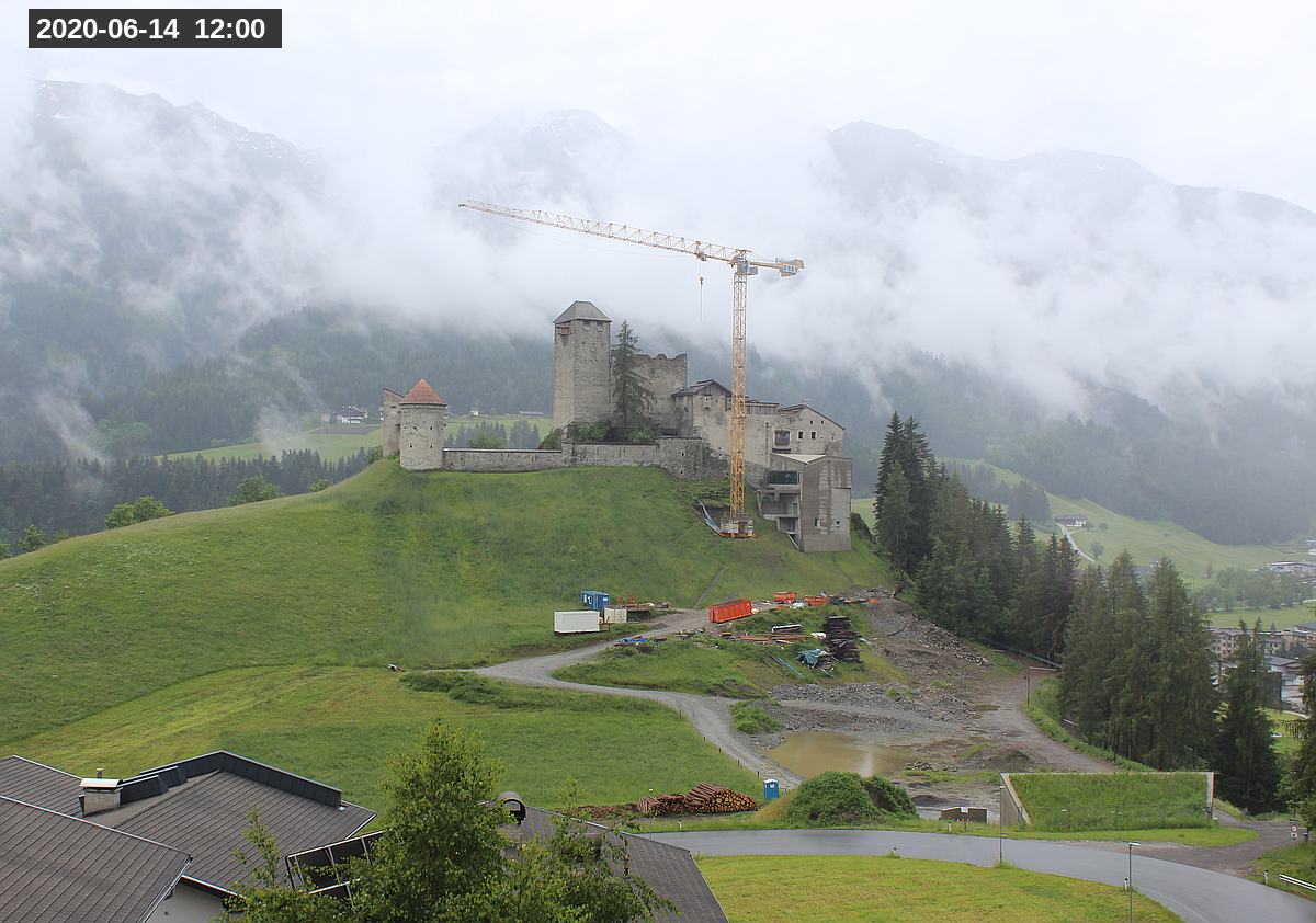 Webcam Burg Heinfels, 2020-06-14 12:00 Uhr
