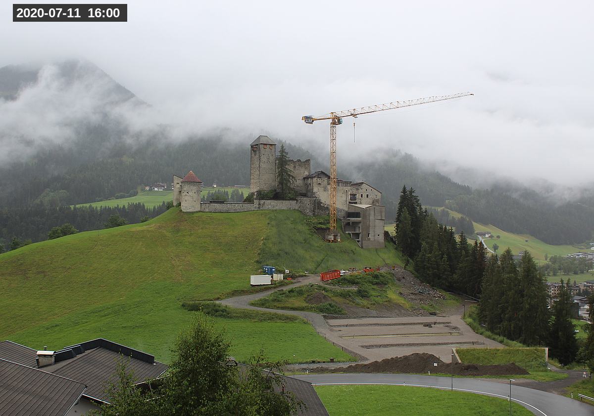 Webcam Burg Heinfels, 2020-07-11 16:00 Uhr