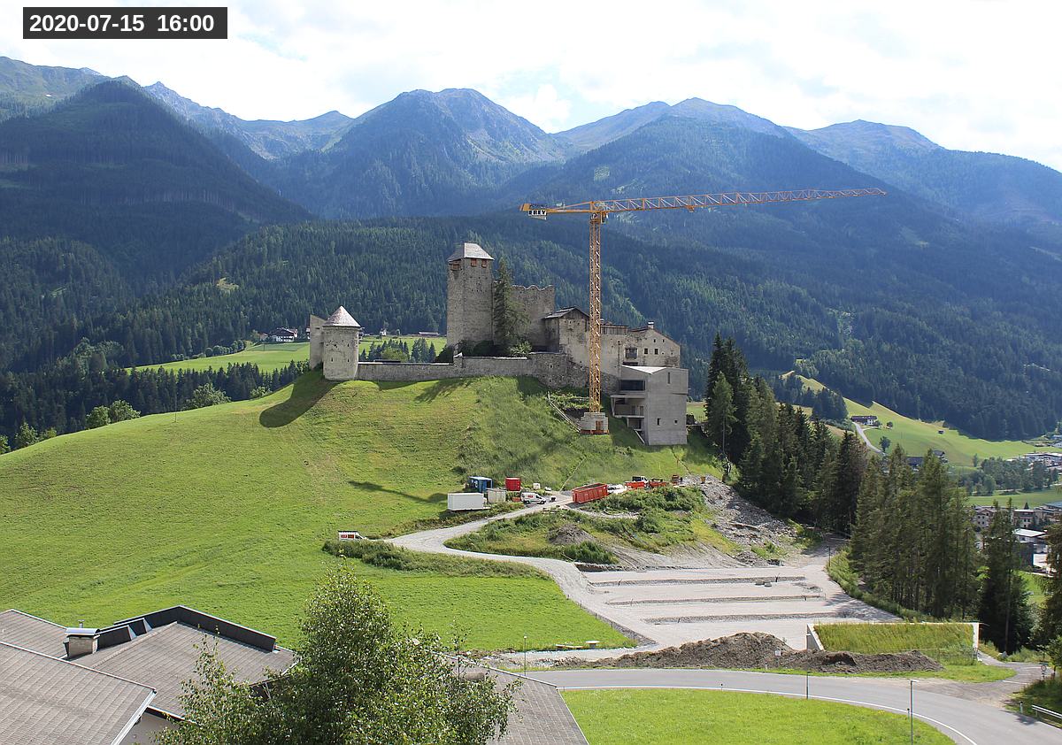 Webcam Burg Heinfels, 2020-07-15 16:00 Uhr
