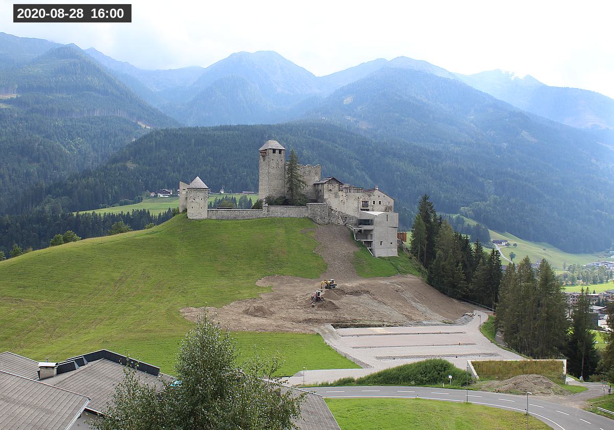Webcam Burg Heinfels, 2020-08-28 16:00 Uhr