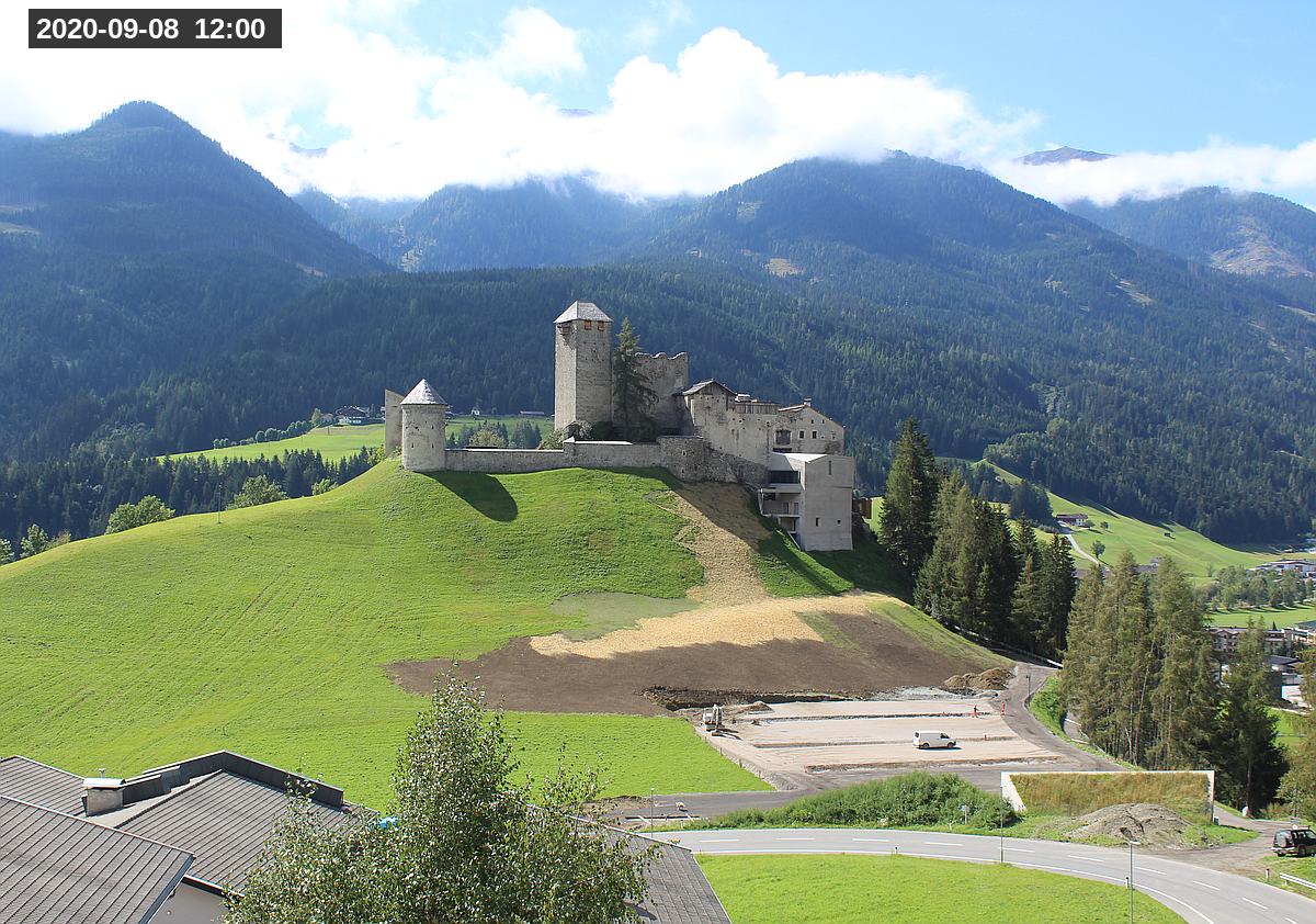 Webcam Burg Heinfels, 2020-09-08 12:00 Uhr