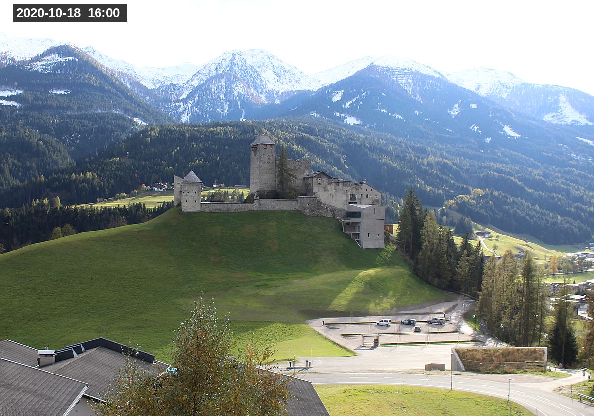 Webcam Burg Heinfels, 2020-10-18 16:00 Uhr