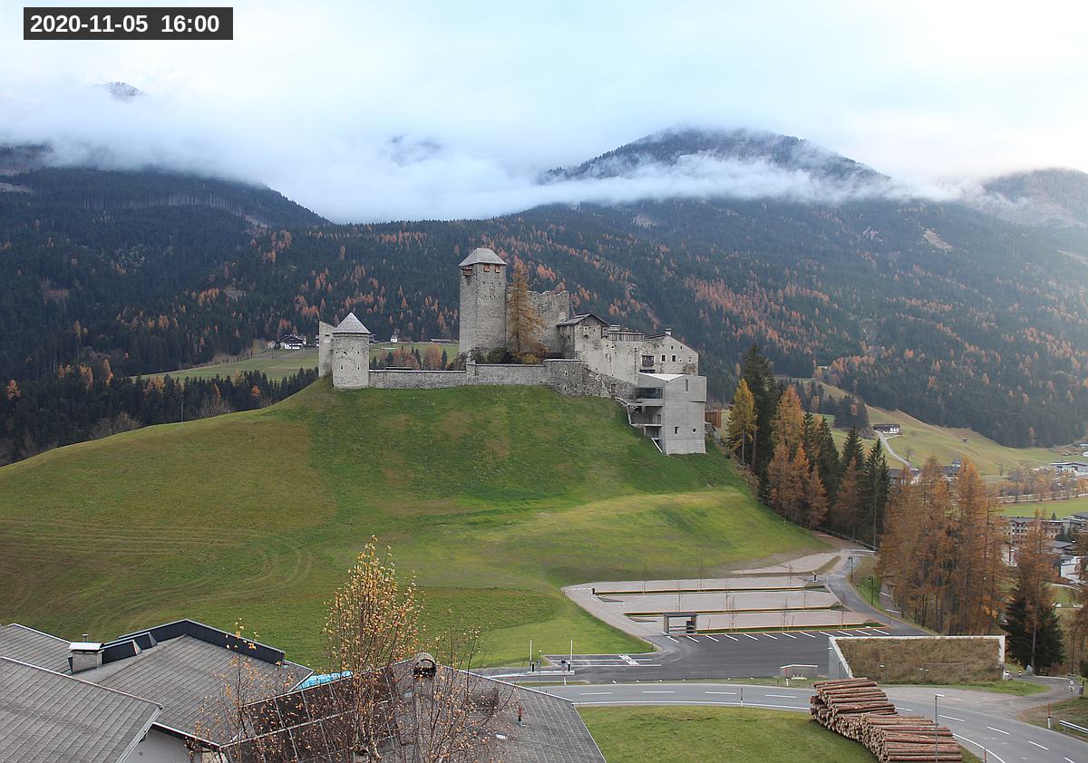 Webcam Burg Heinfels, 2020-11-05 16:00 Uhr