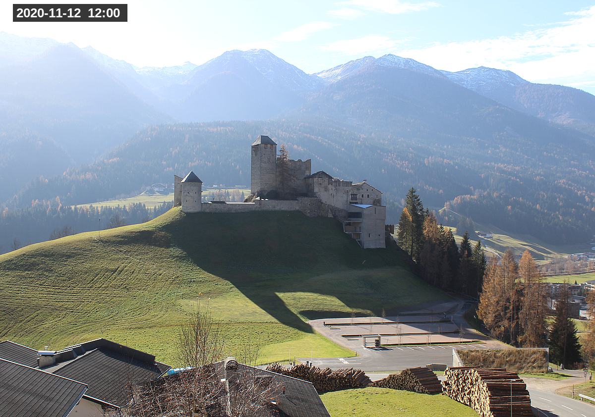 Webcam Burg Heinfels, 2020-11-12 12:00 Uhr